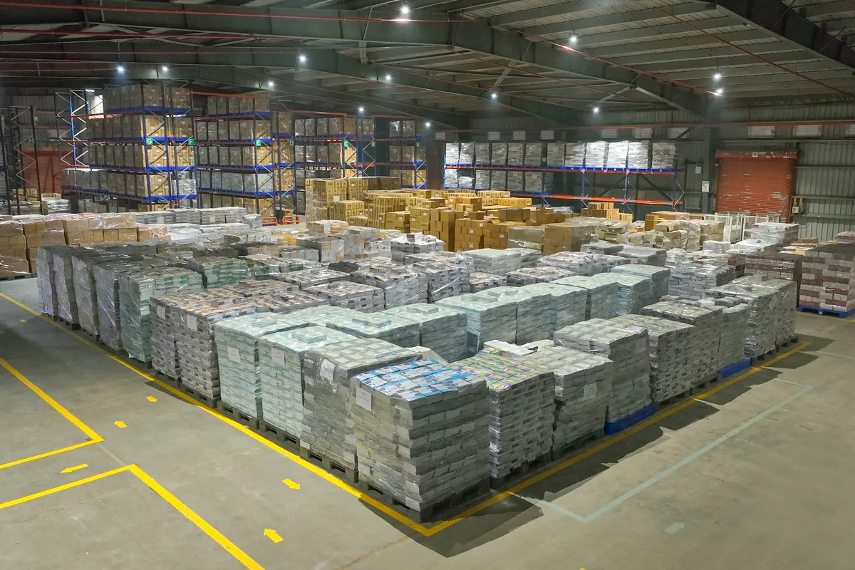 Book printing and finishing at the Quarterfold facility in Navi Mumbai, photo 4